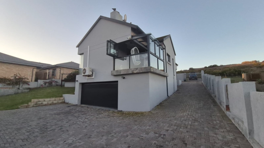 To Let 3 Bedroom Property for Rent in Seemeeu Park Western Cape